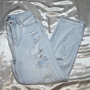 Fashion Nova mom jeans size 9